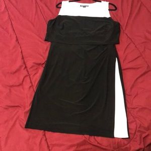 Semi formal knee high sleeveless dress